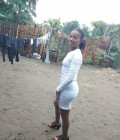 Rencontrez Nestie, Femme, Madagascar, 27 ans